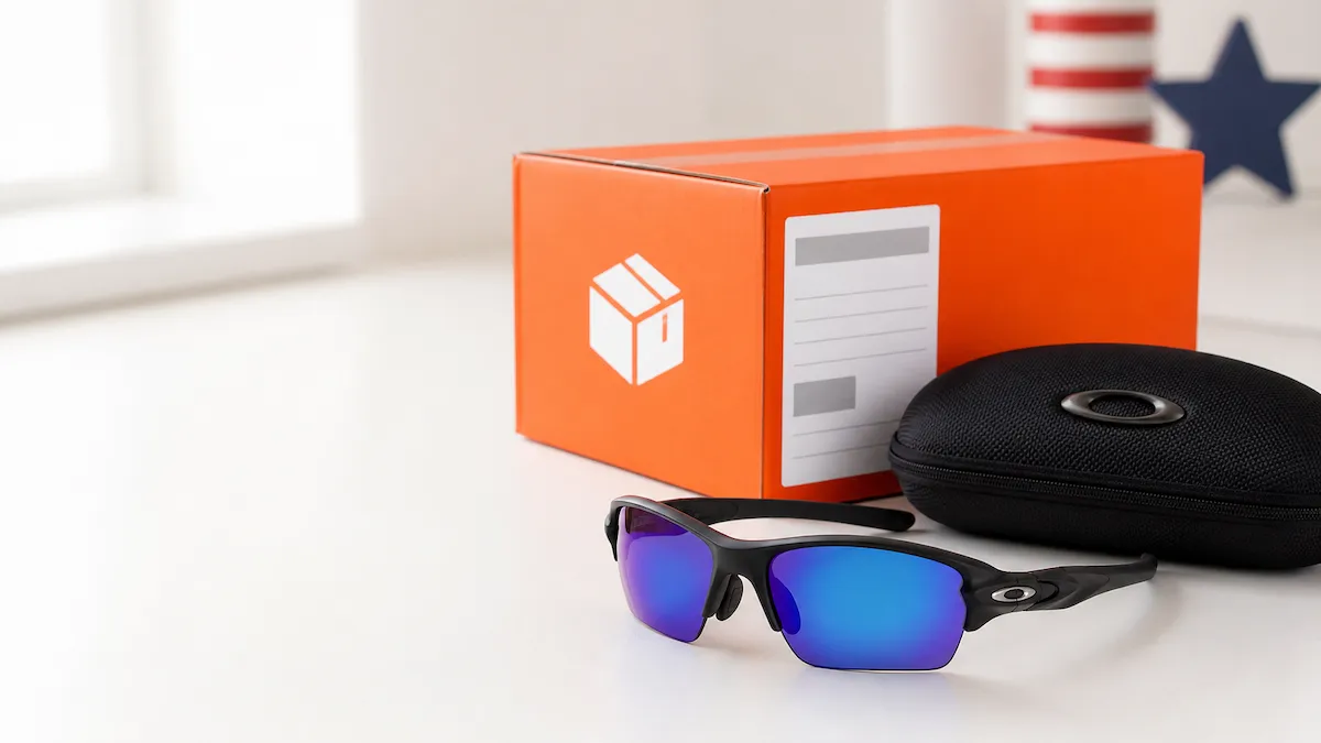 Óculos Oakley sobre uma mesa ao lado de uma caixa de envio da ViajaBox